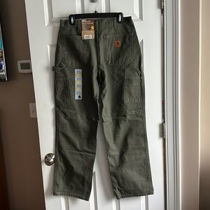 Carhartt men’s loose fit work pants.